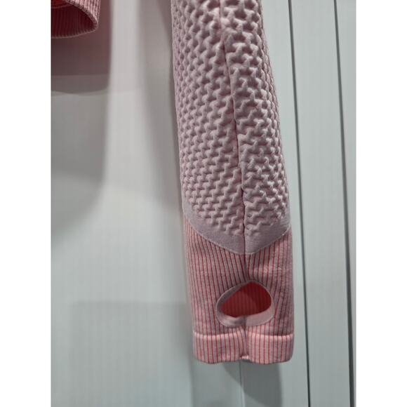 Pink 2-Piece Athletic Set – Size Large - Picture 8 of 16